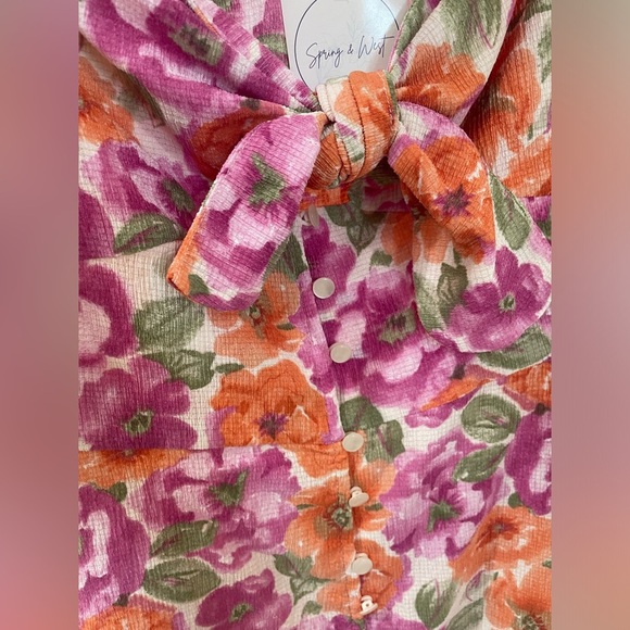 Lush Pink and Orange Floral Font-Tie Romper with Puff Sleeves Small - Picture 12 of 12